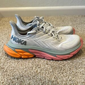 Hoka One One White Clifton Edge Road Running Shoes Men’s Size 9